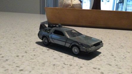 Back to the Future DeLorean￼