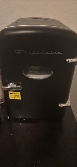Mini fridge