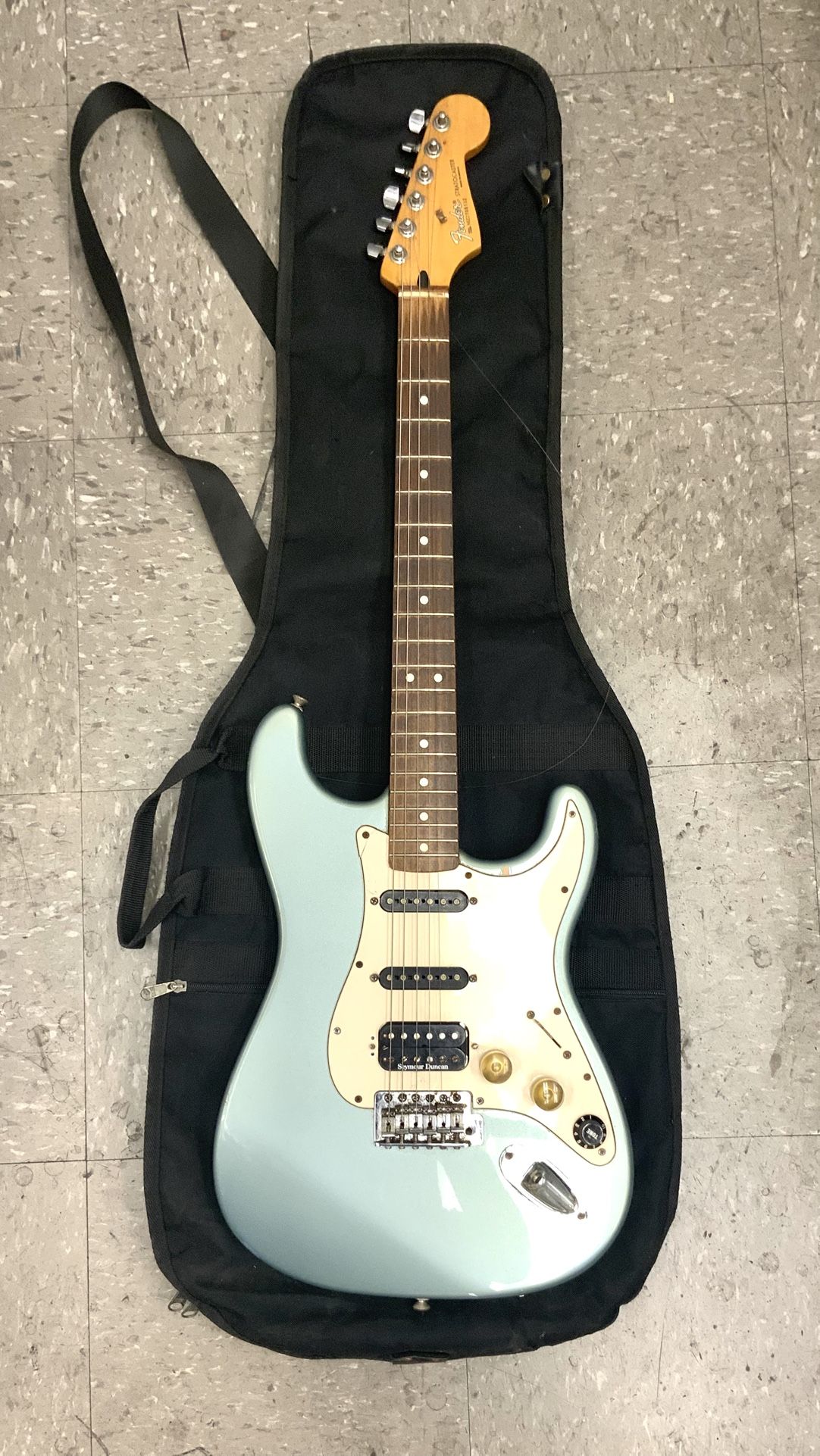 Fender Stratocaster 5 String Electric Guitar Teal Seymour Duncan Pickups Mexico Bridge Neck Body Classic Blues Jazz Country Concert Performance Studio