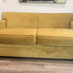 Sofa Couch FREE DELIVER 