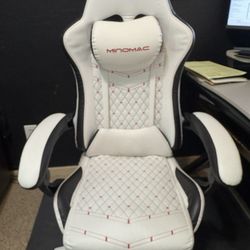 Gamer / Office Chair- New 
