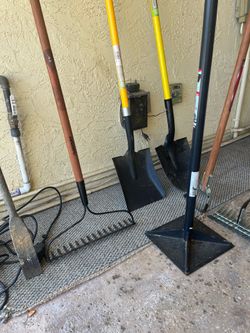 Landscaping/gardening tools
