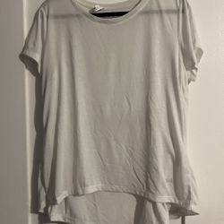 Women’s Under Armor Workout Shirt