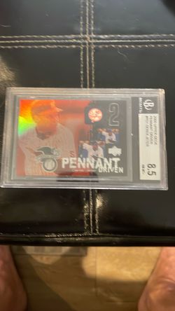 2000 upper deck trading card