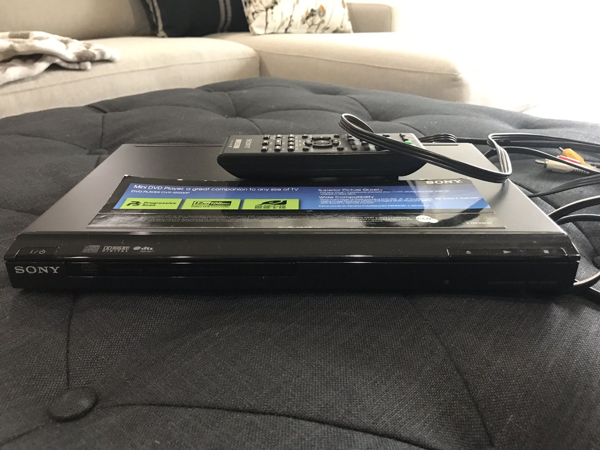 Sony CD/ DVD Player for sale for $10 non HDMI