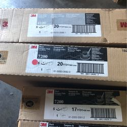 White Super Polish Pads & Black Stripper Pads