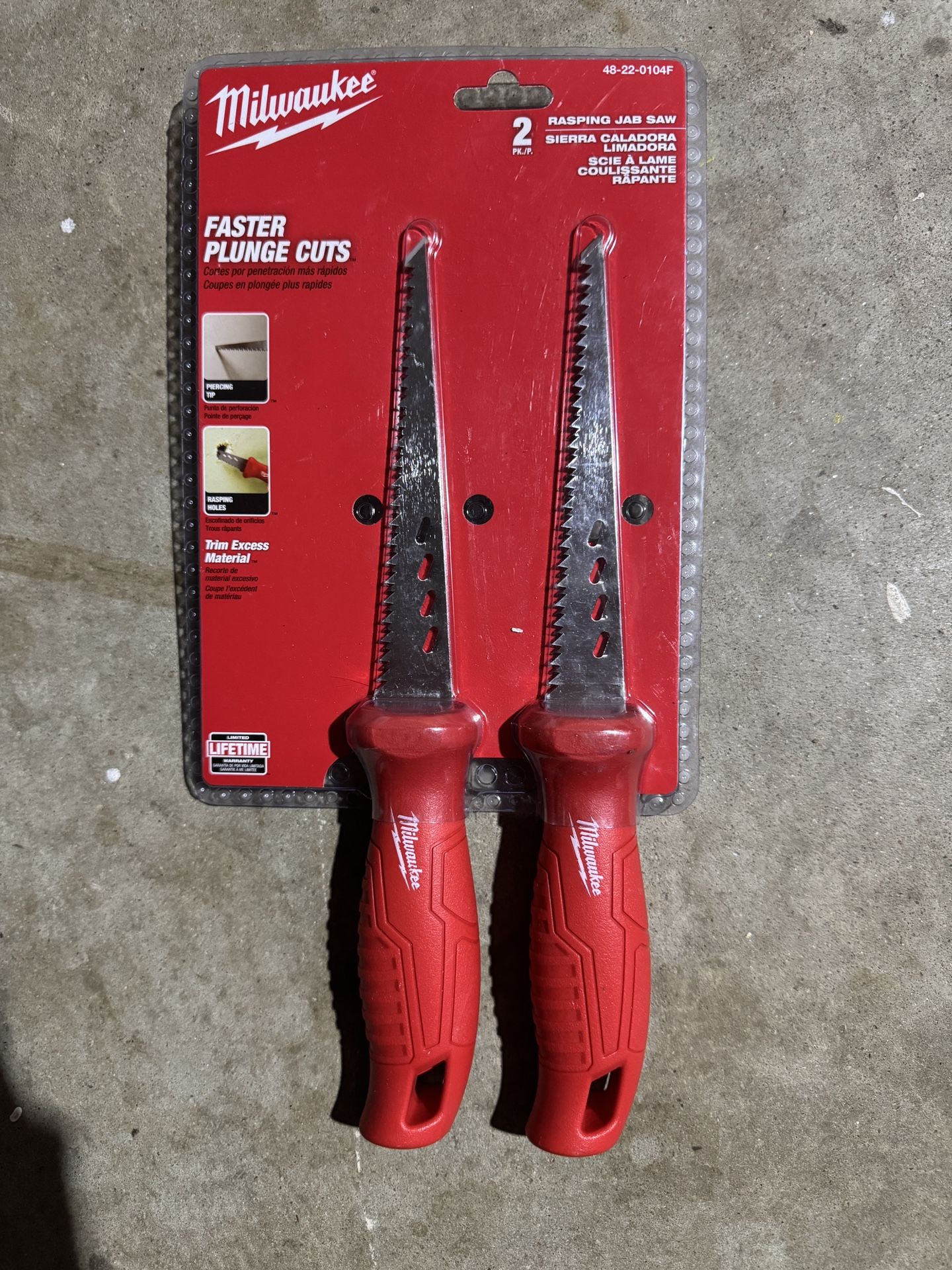 BlMilwaukee Two Pack Hole Saws