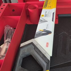 New TOUGHBILT Pvc 18-in Fine finish cut Hand Saw