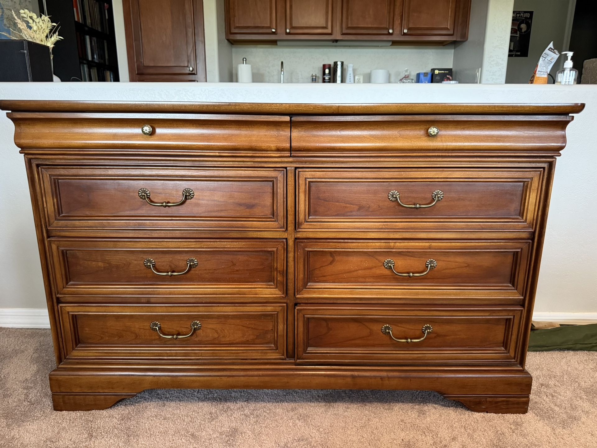 Lexington Furniture Chez Michelle Country French 57