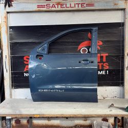 2019 Sierra Door Front Driver OEM 2026