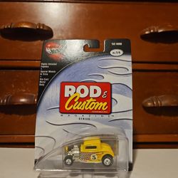 2002 Hot Wheels Rod & Custom '32 Ford