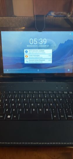 Supersonic Tablet w/Keyboard and case