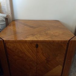 Lane Commode- End/Side Table with Storage