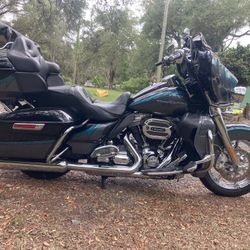 2016 Ultra Limited FLHTCUSE