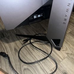 Alien Ware Monitor 