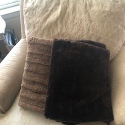 Fur throws 2 for $7 Soft Fur