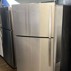 WHIRLPOOL STAINLESS STEEL TOP FREEZER REFRIGERATOR 