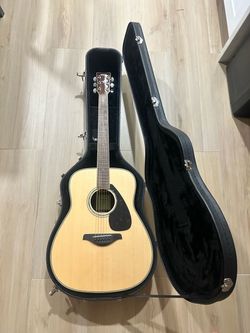 Yamaha FG830 Acoustic Guitar