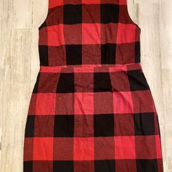 Plaid Short Sleeveless Dress $35