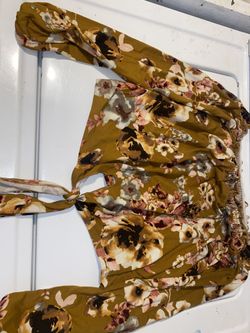 Cropped Long Sleeve Top