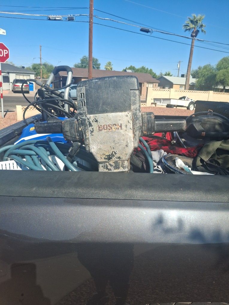 Bosch Jack Hammer