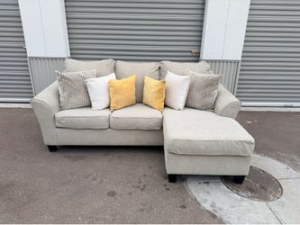 Sectional couch