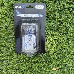 Star Wars Bearbrick R2-d2