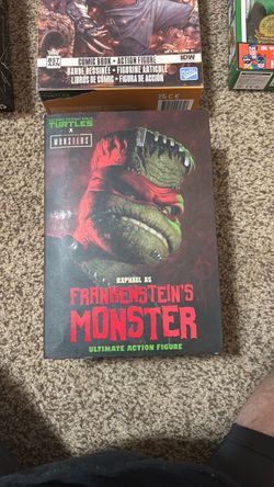 Miscellaneous collectibles lot