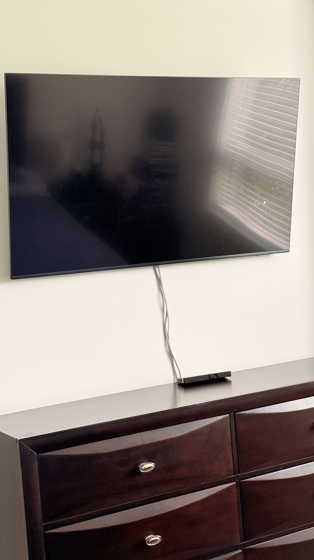55 Inch Samsung TV (GREAT CONDITION) Priced to sell