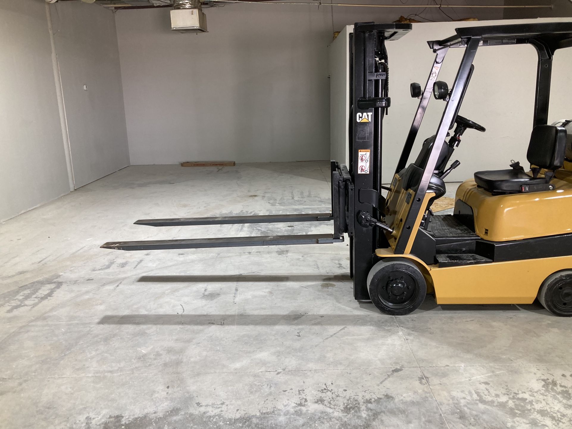 Heavy Duty Forklift Extensions! 8’ Fitting 5” Forks