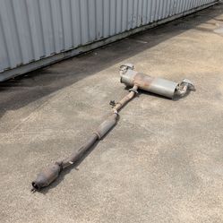 Complete muffler for Hyundai Genesis Coupe