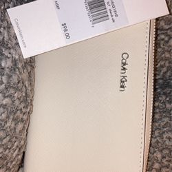 Calvin Klein Women’s Wallet