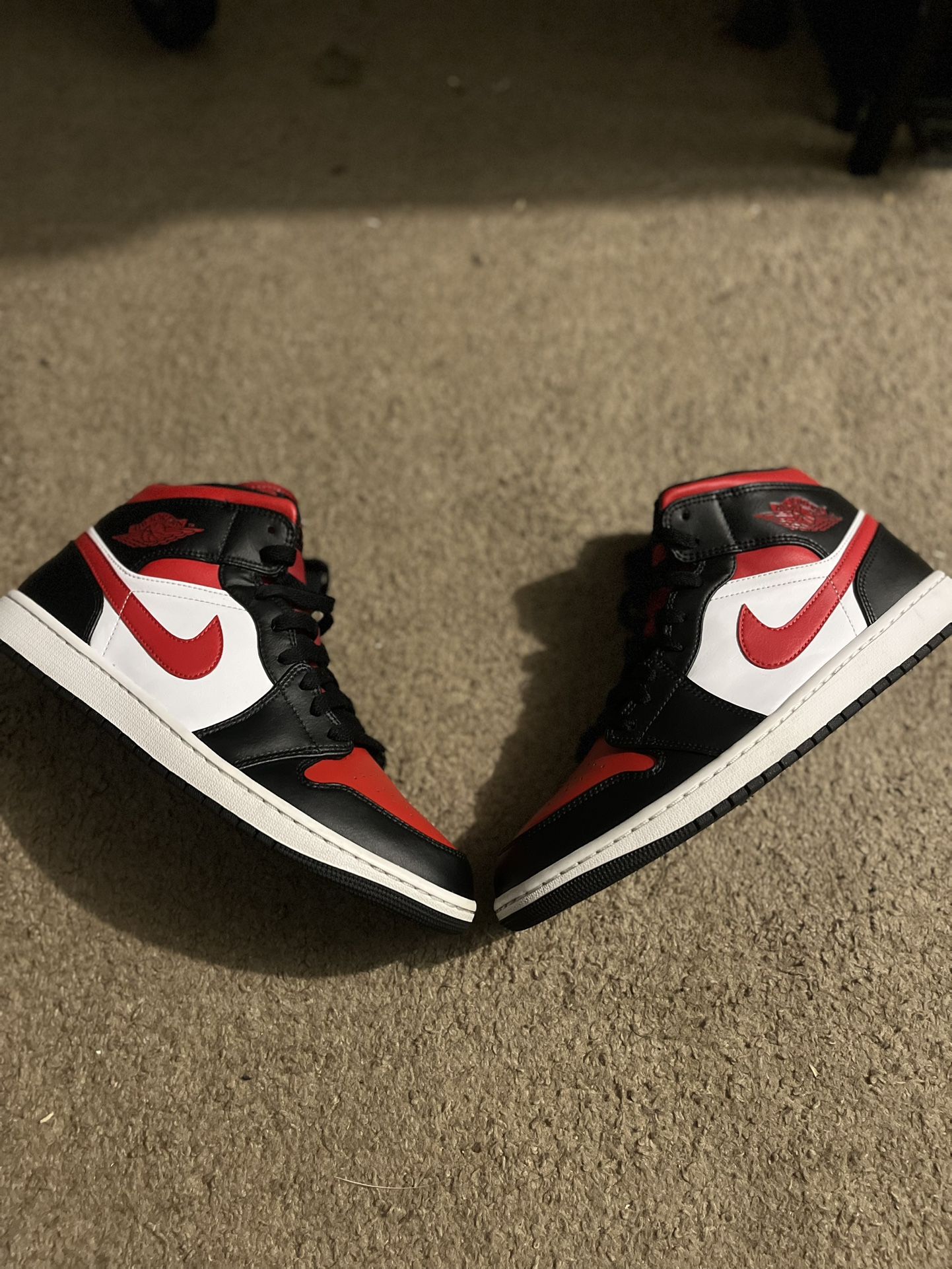 (Send Best Offer!!) Air Jordan 1