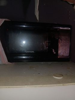 Black Countertop Microwave