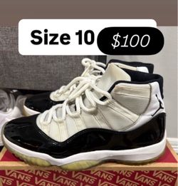 Jordan’s retro 11s size 10