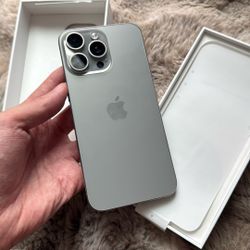 iPhone 15 Pro Max 512, Unlocked 