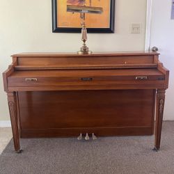Baldwin piano - FREE Pick Up Only