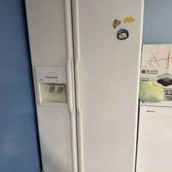 KitchenAid Refrigerator 