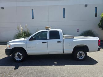 2007 dodge ram 1500 dbl cab 4x4 4.7 v8 129k milles just smog cold ac clean title one owner reg current located in pomona 9o9236I97o runs good no probl