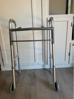 Folding Walker with Front Wheels