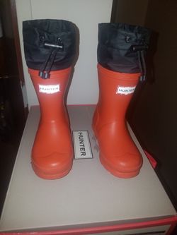 Orange Hunter Boots Size 9 rarely worn only to play in the snow