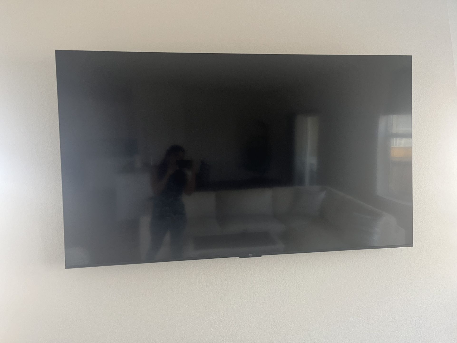 75” TCL 4k Smart Tv- Purchased Few Months Ago From Best Buy, Barely Used Well Cared For