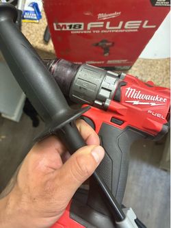 Milwaukee DeWalt set
