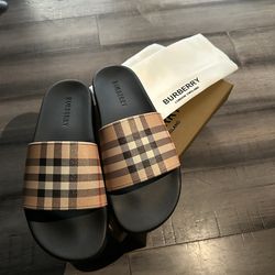 Burberry slides