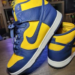 NIKE DUNK HIGH RETRO QS 'MICHIGAN' (2016)