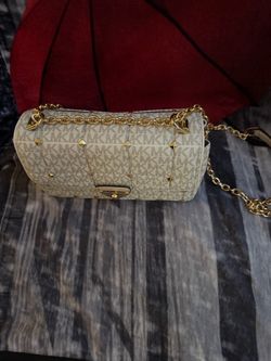 Cute Mk purse  with bling