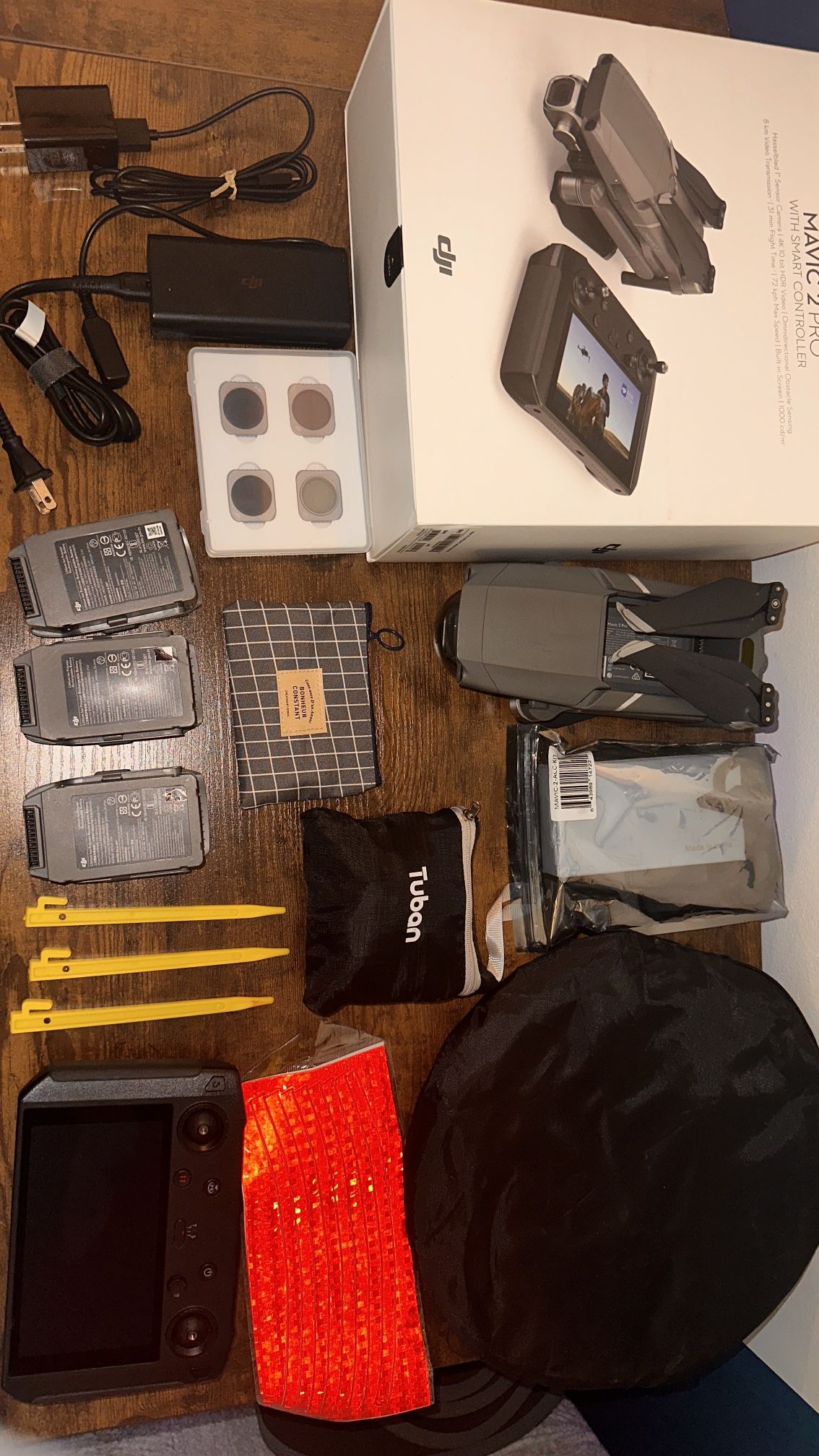 DJI Mavic 2 Pro (4K) with Smart Controller (2019) and Accessories