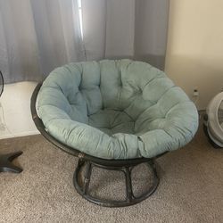Papasan Chair With Cushion