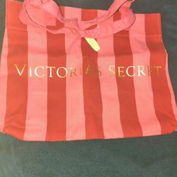  Victoria's Secret Tote