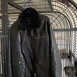 Forever 21 Men’s Black Leather Jacket Size Small 